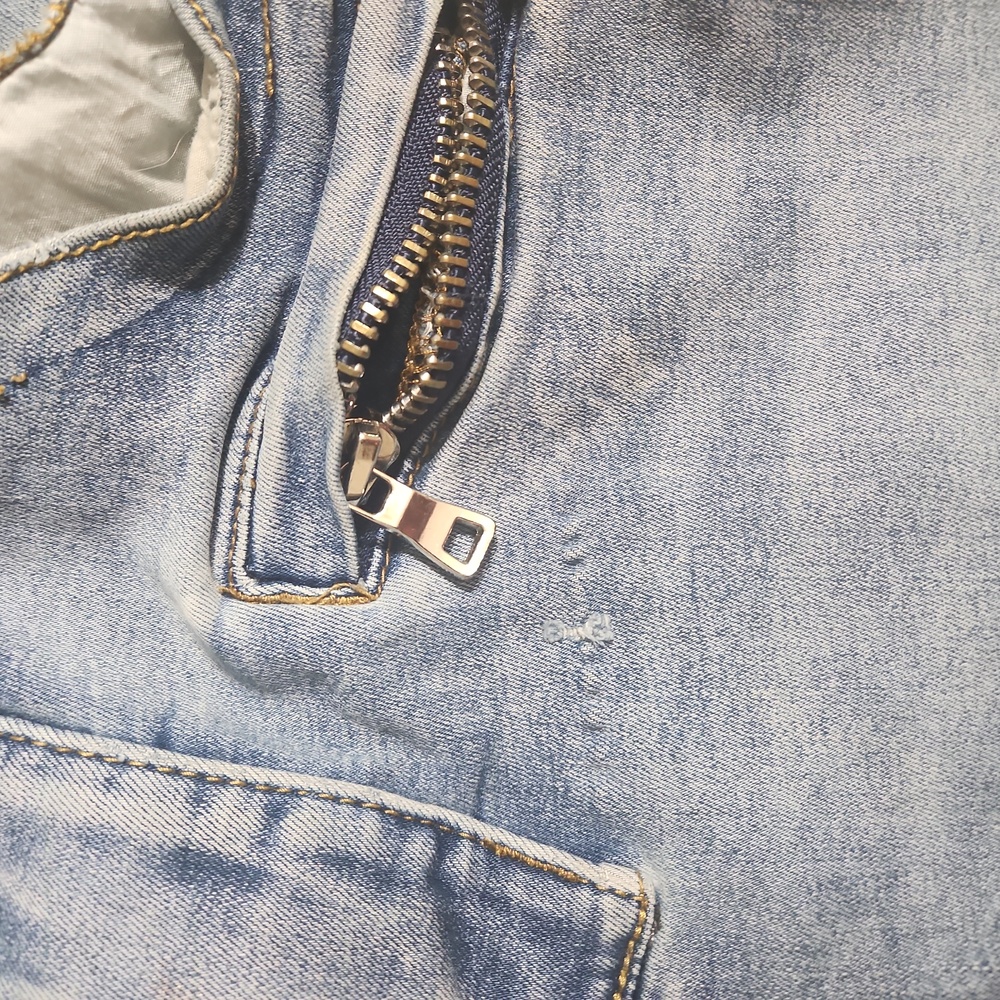 Balmain Jeans - Picture 2 of 5